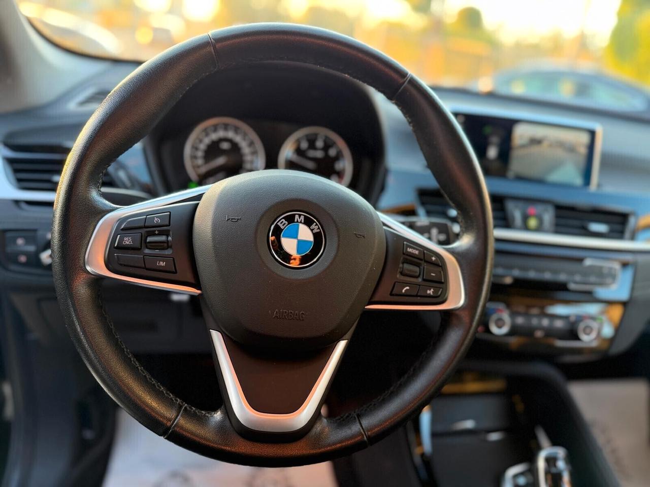 Bmw X1 sDrive 18d 150cv Autom. X-Line Restyling 2021