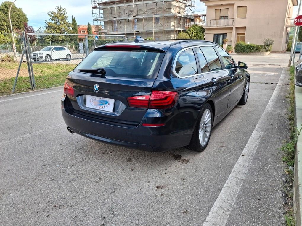 Bmw 525d xDrive Touring Luxury