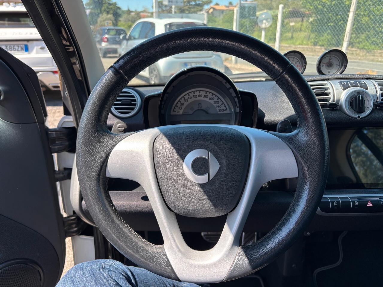 Smart ForTwo 1000 52 kW MHD coupé pulse BELLISSIMA, CARPLAY, F1 AL VOLANTE, CERCHIO 15, PANORAMA!!!