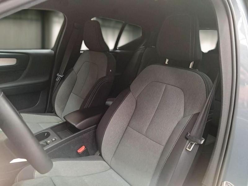 VOLVO XC40 T4 Recharge Plug-in auto Core