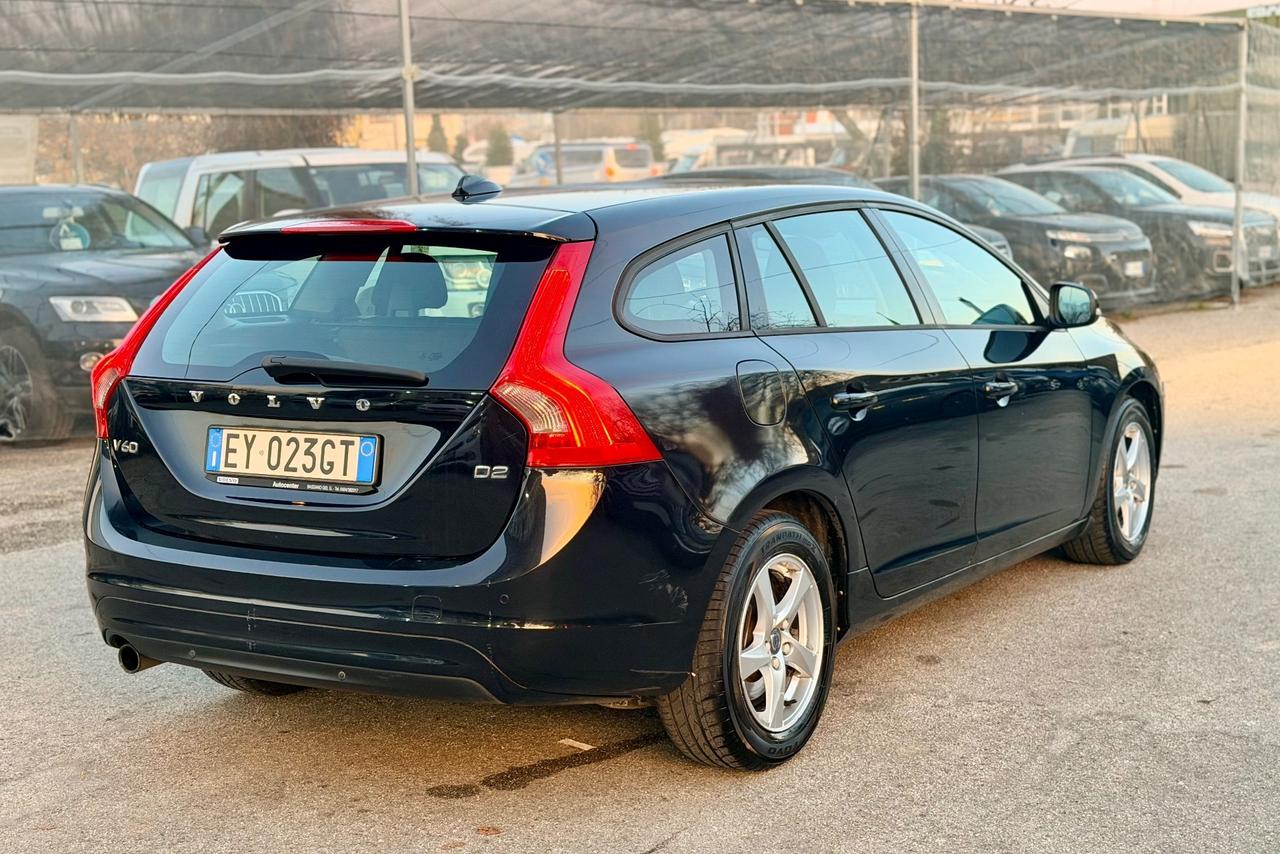 Volvo V60 2015 1,6 D2 per export