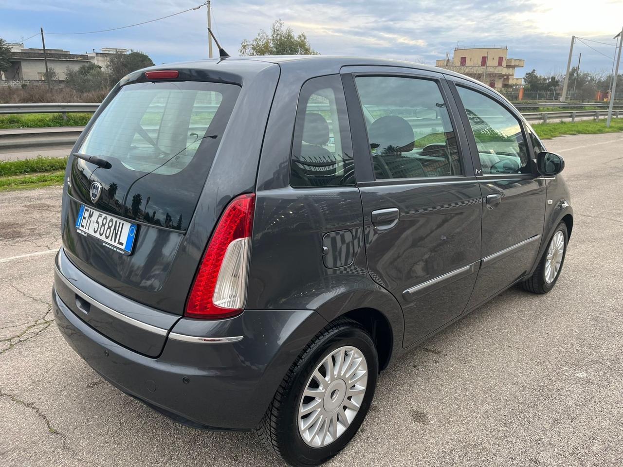 Lancia MUSA 1.3 Mjt Unipro 2012