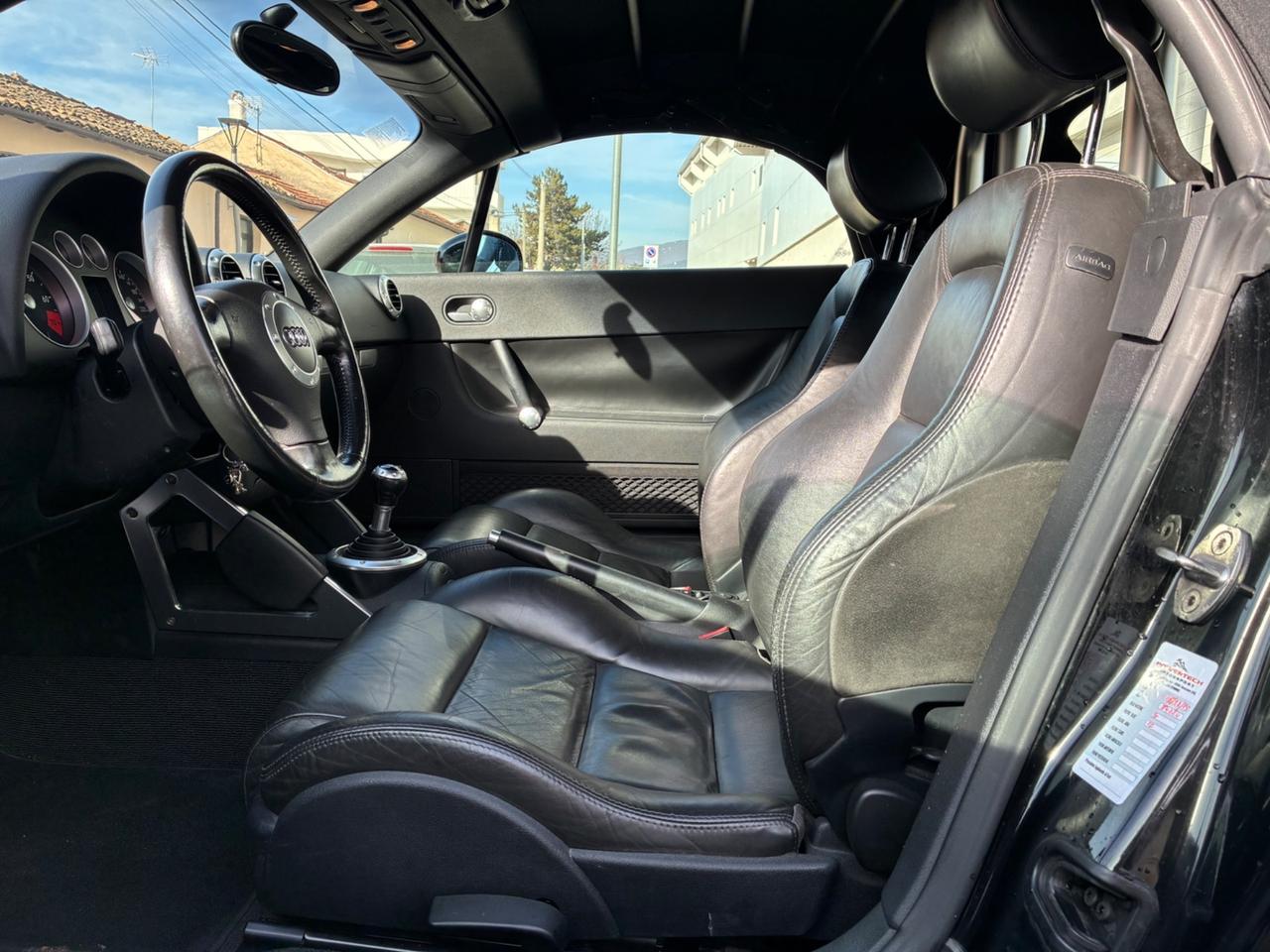 Audi TT Roadster 1.8 T 20V 179 CV cat