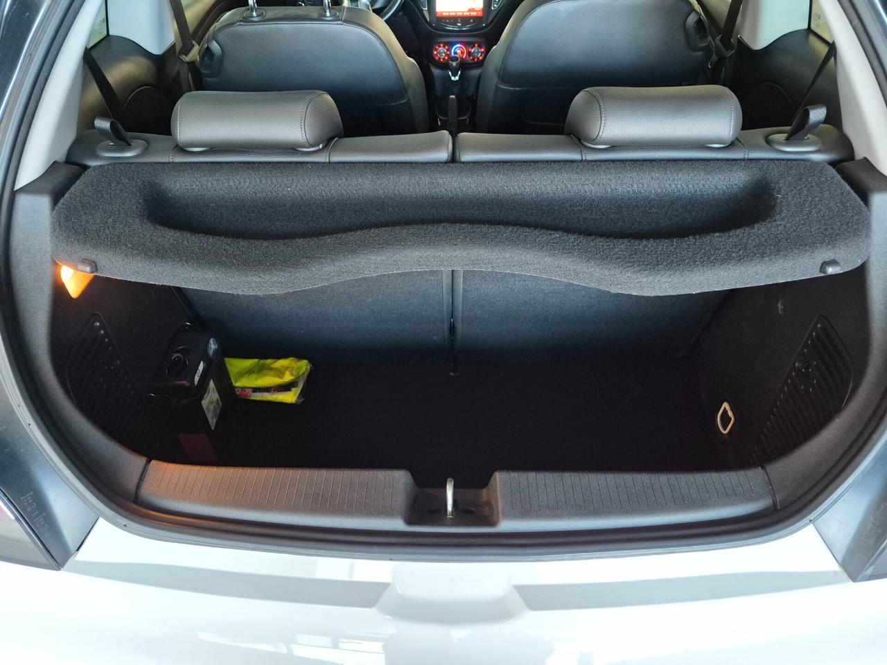 Opel Adam 1.4 SLAM GPL-TECH UNIPROPRIETARIO BICOLOR C.17" VETRI PRIVACY BLUETOOTH