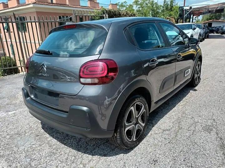 Citroen C3 PureTech 83cv Plus*Carplay+Navi+PDC