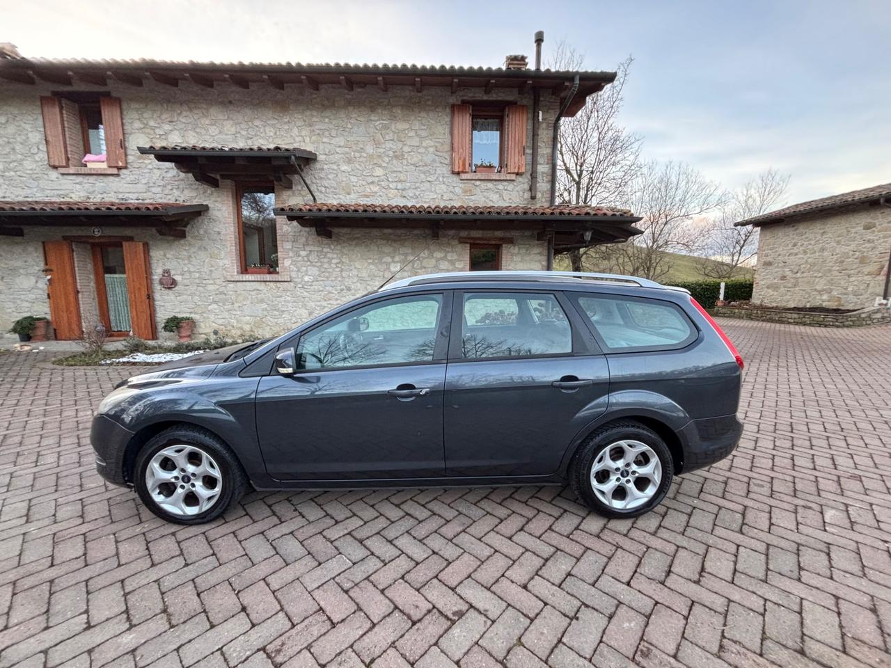 Ford Focus 1.6 (115CV) SW Bz.- GPL Titanium IMPIANTO GPL INSTALLATO 2022