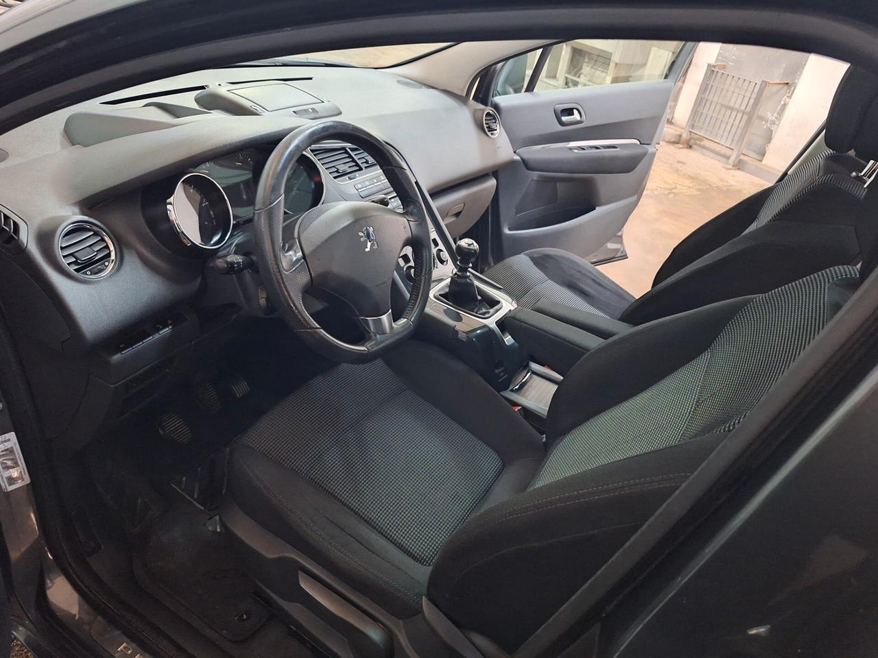 Peugeot 5008 2.0 HDi 150CV Business NAVI TETTO 5 POSTI GANCIO TRAINO HEAD-UP DISPlAY