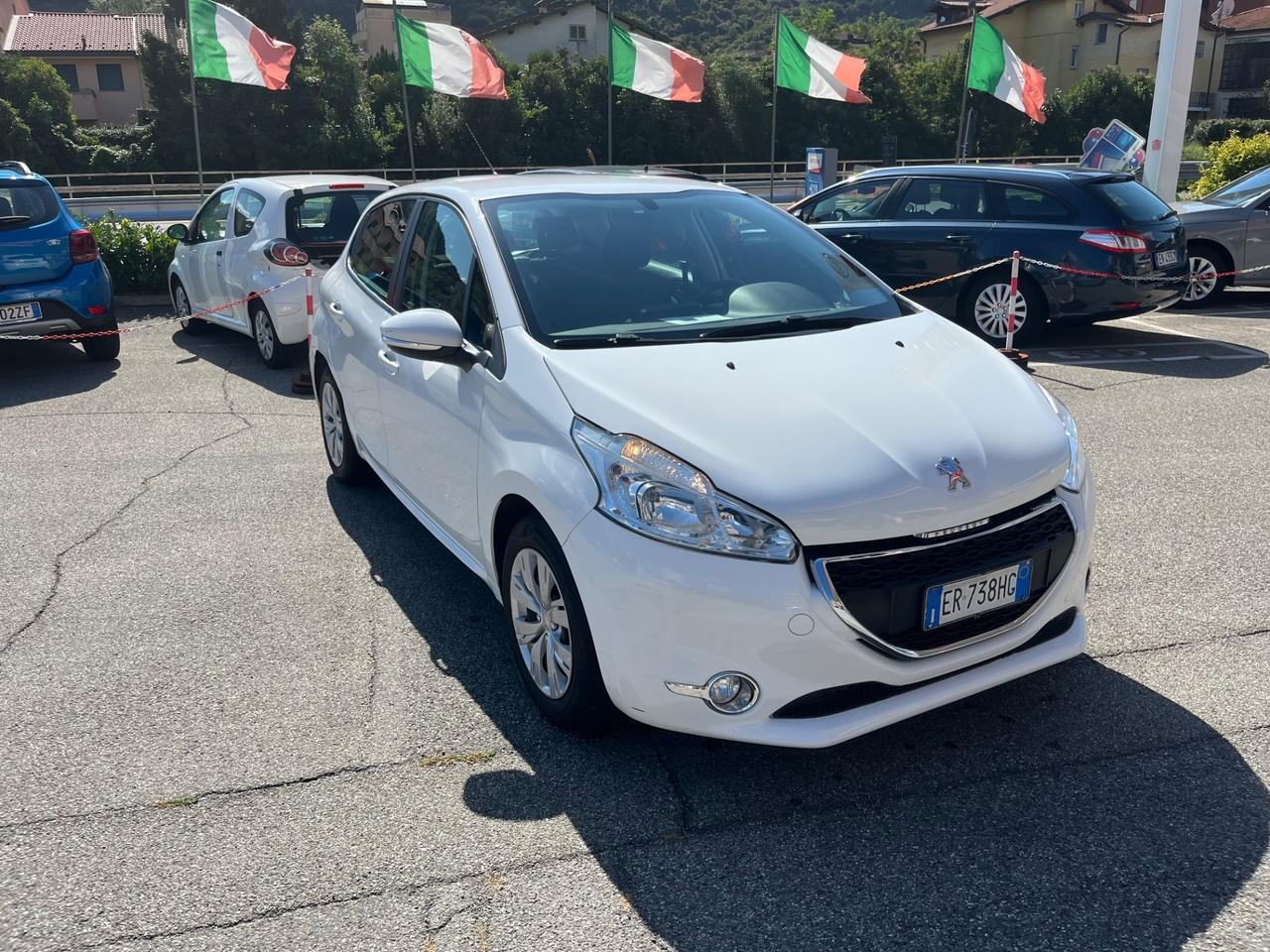 Peugeot 208 1.2 5 porte Active