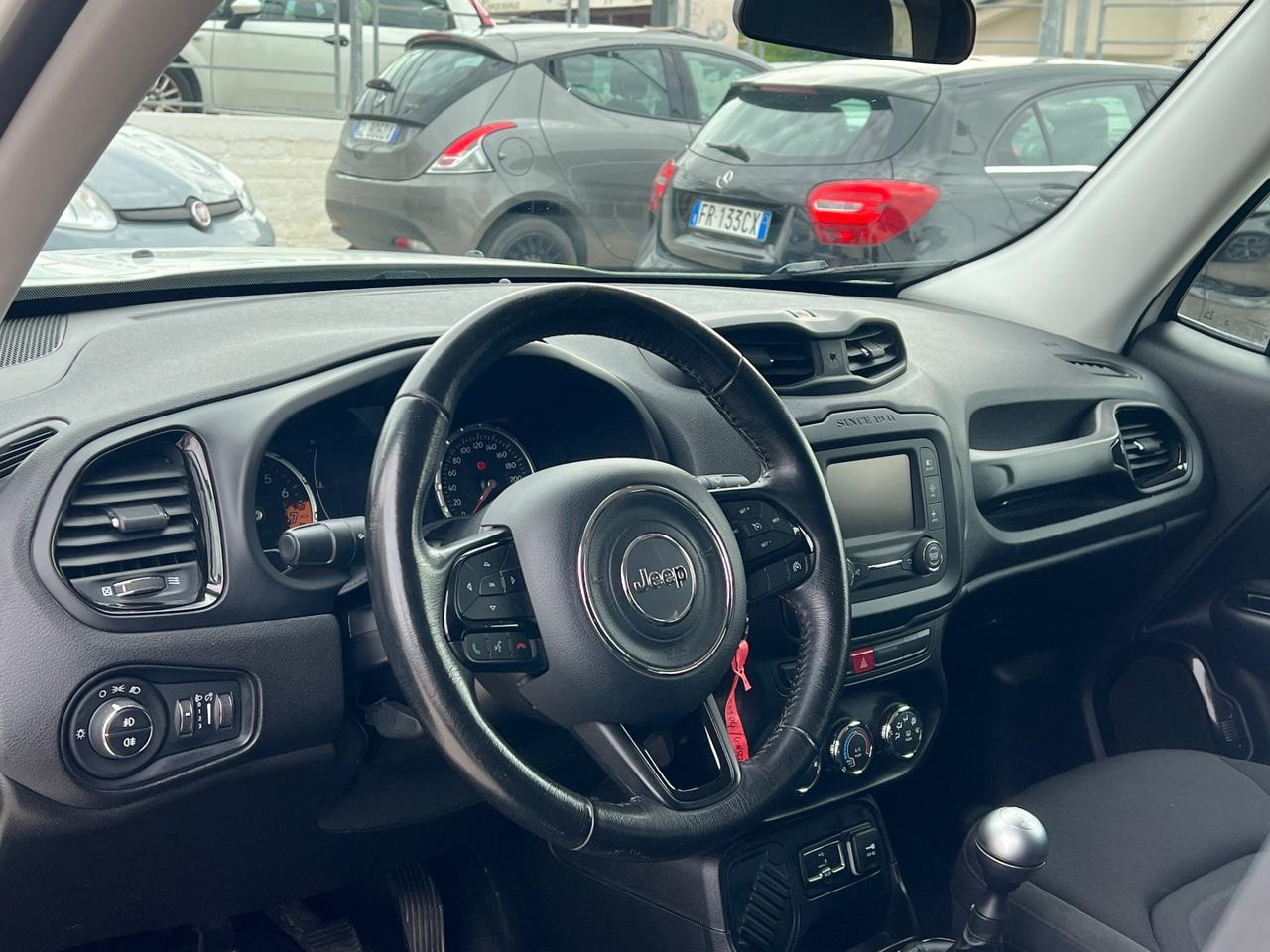 Jeep Renegade 1.6 E-TorQ EVO night eagle