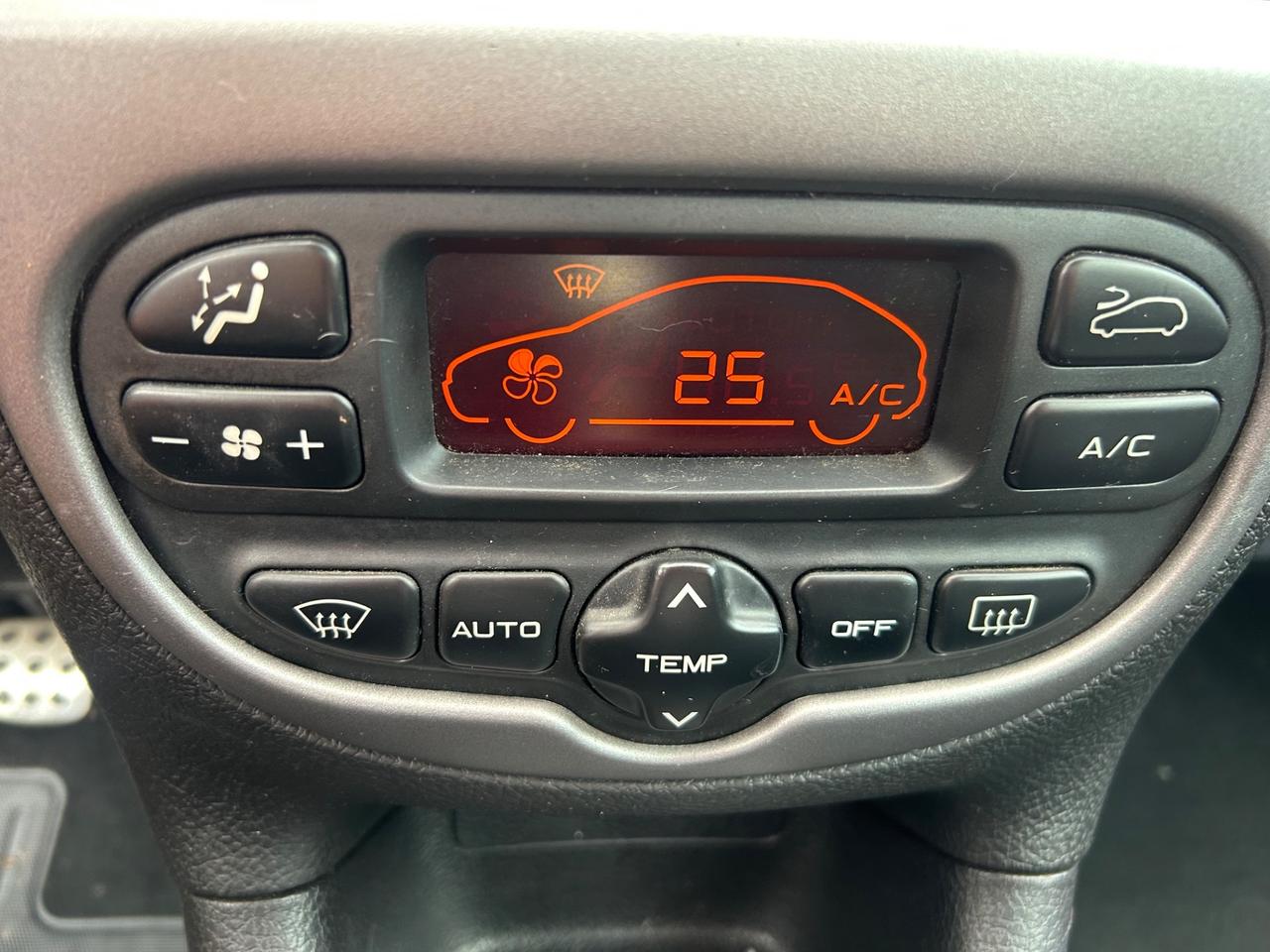 Peugeot 206 1.6 16V CC