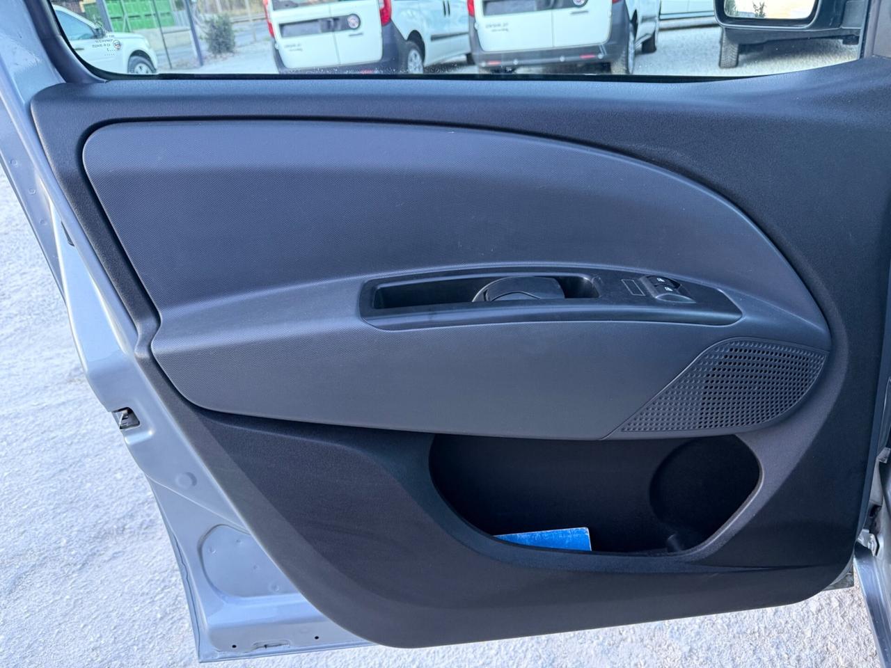 Fiat Doblò 1.6 MJT 105CV 5 posti 2013