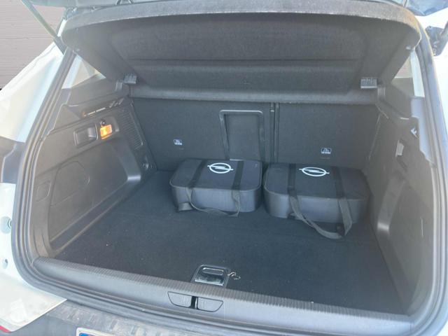 OPEL Grandland X 1.6 Hybrid Plug-in aut. AWD Design Line