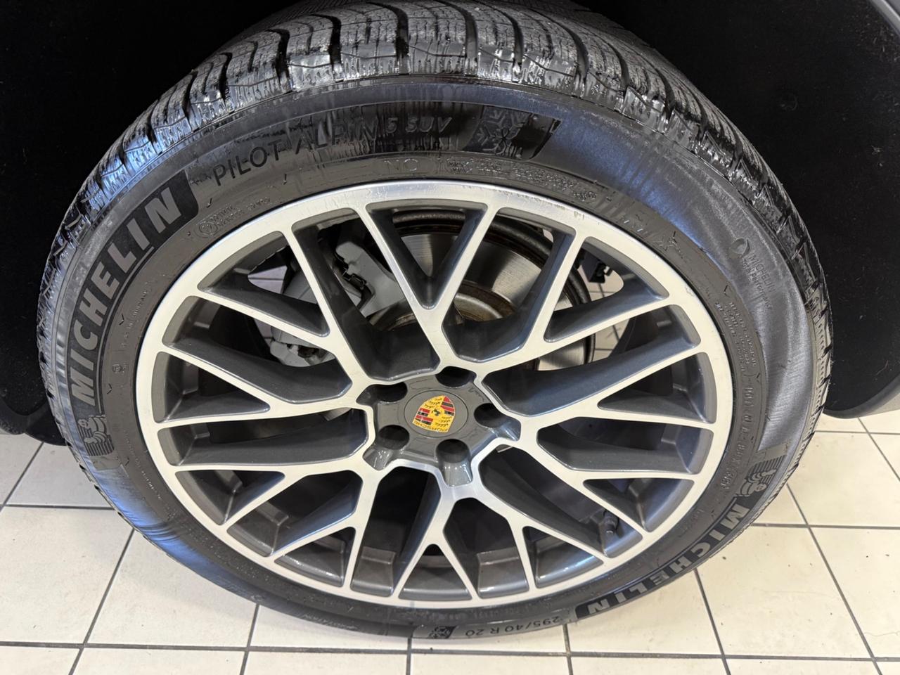 Porsche Macan 3.0 full optional