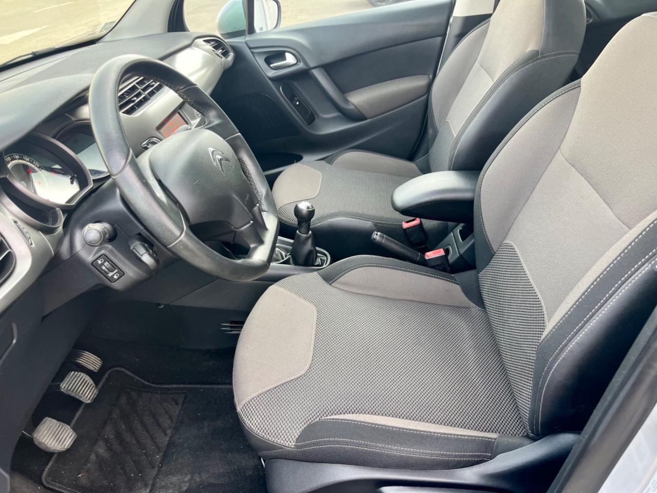 Citroen C3 1.2benz 2014 65.000km per neopatentati