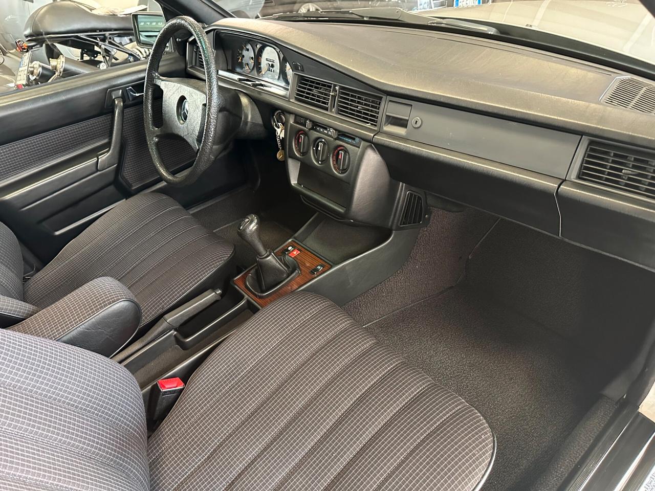 Mercedes-benz 190 2.0 E 122cv - Unico Proprietario