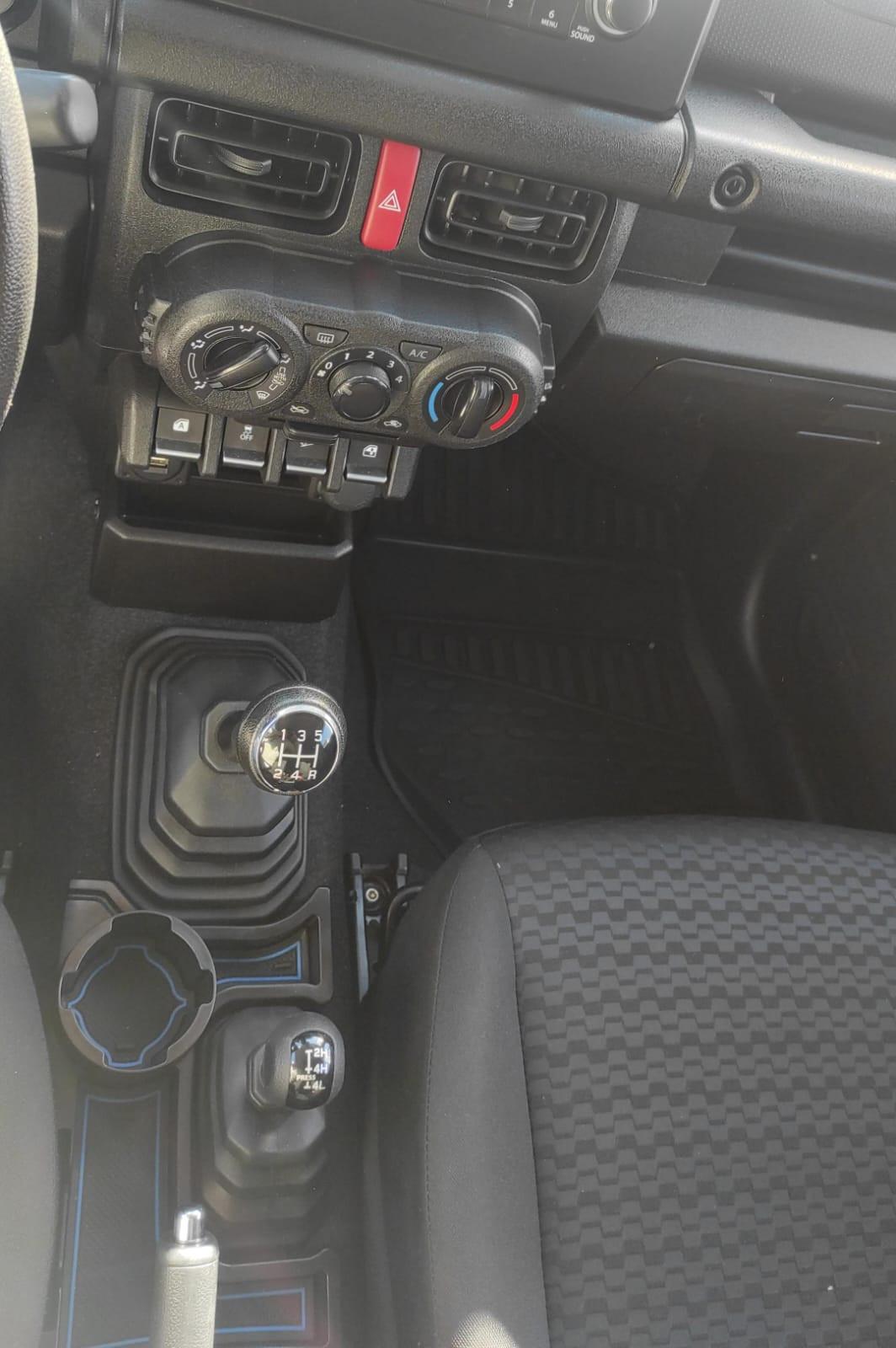 SUZUKI JIMNY 4X4 RIDOTTE 4 POSTI GANCIO TRAINO