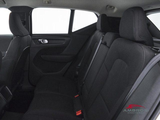 VOLVO XC40 D3 Geartronic Momentum - AUTOCARRO N1 - PER OPERAT