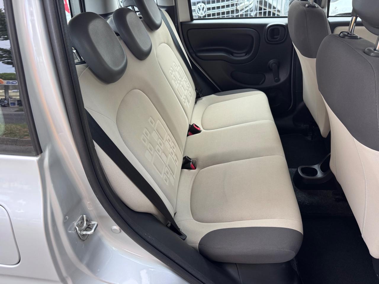 Fiat Panda 1.2 Lounge neopaten garanzia 12 mesi