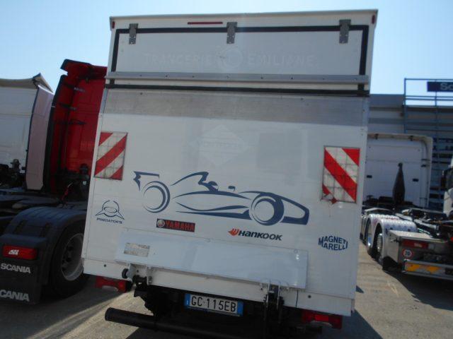 IVECO DAILY CABINATO