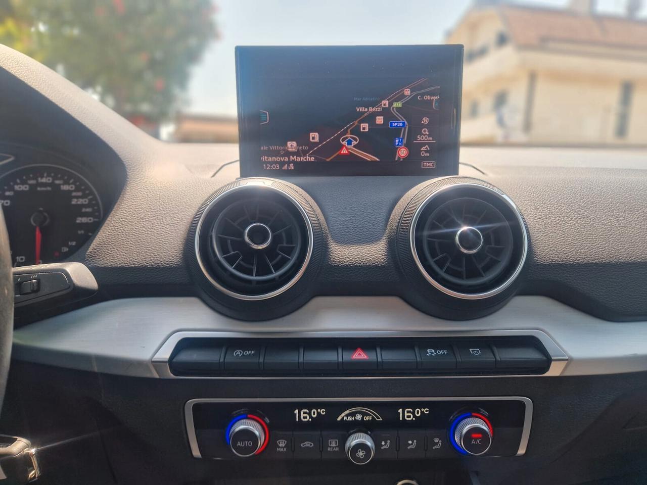 Audi Q2 30 TDI S tronic Business