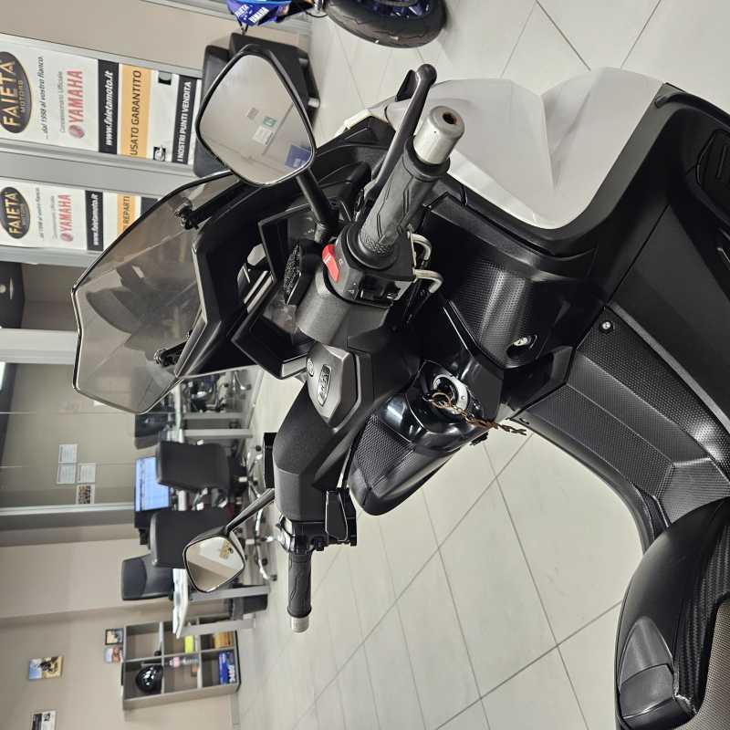 Yamaha T-Max 530 - 2012