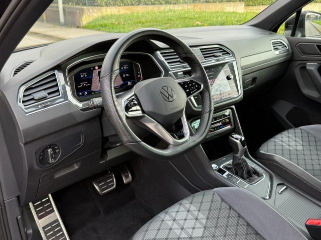 VOLKSWAGEN Tiguan 2.0 TDI 150 CV SCR DSG R-Line UNICO PROPRIETARIO