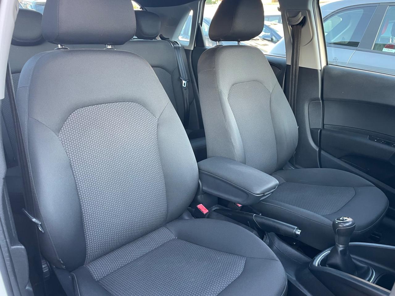 AUDI A1 1.6 DIESEL 90 (CV) 2012