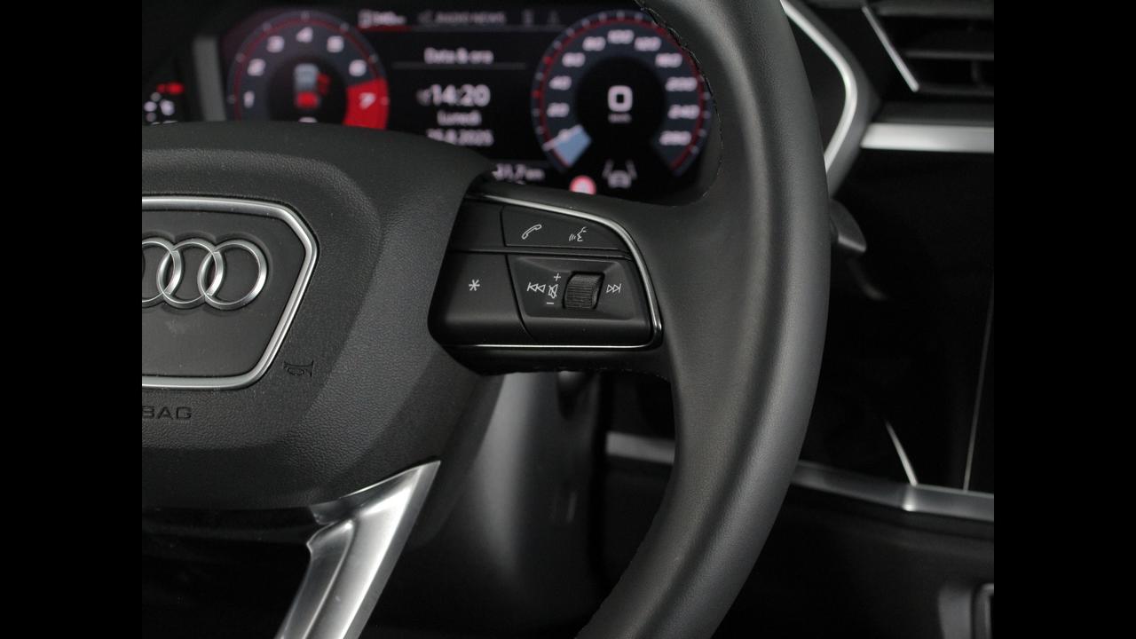 AUDI Q3 2019 Sportback - Q3 Sportback 35 1.5 tfsi S line edition s-tronic
