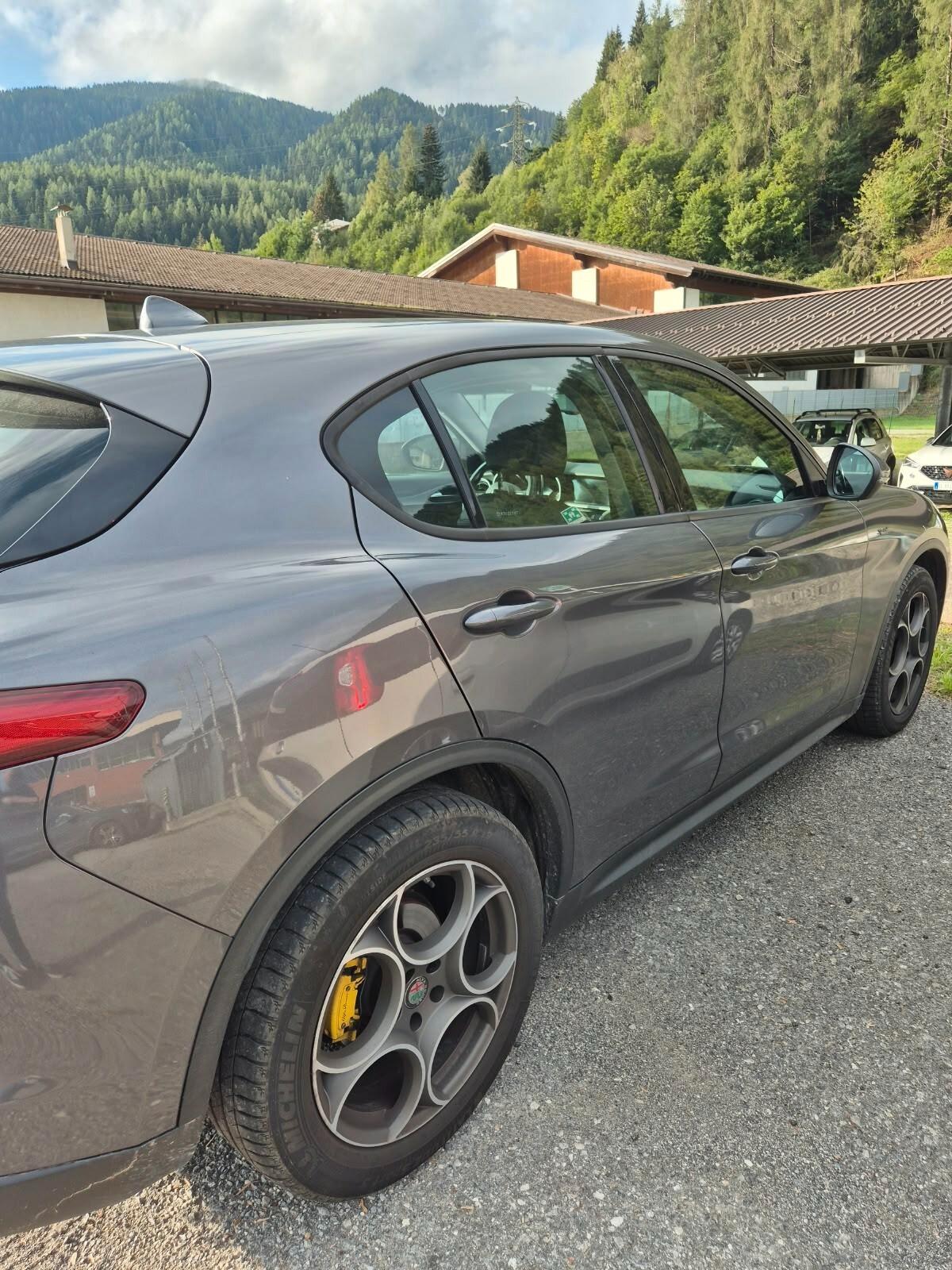 Alfa Romeo Stelvio 2.2 Turbodiesel 190 CV AT8 Q4 Sprint