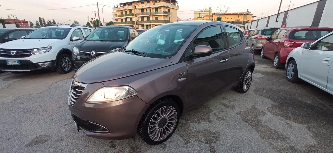 Lancia Ypsilon 1.2GPL PLATINO LEGGI!