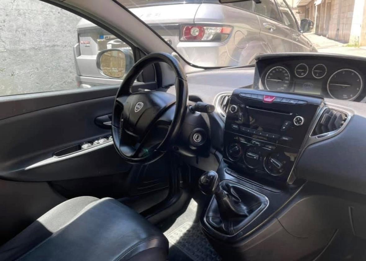 Lancia Ypsilon RATE / FINANZIAMENTI
