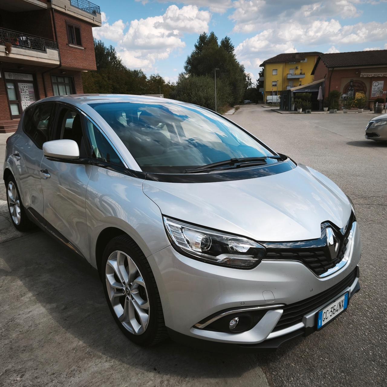 Renault Scenic Scénic Blue dCi 120 CV EDC Sport Edition2