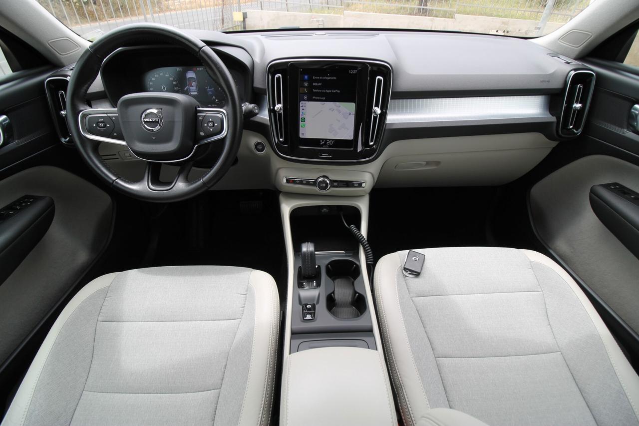 Volvo XC40 2.0 D3 150cv Momentum Geartronic | 2019