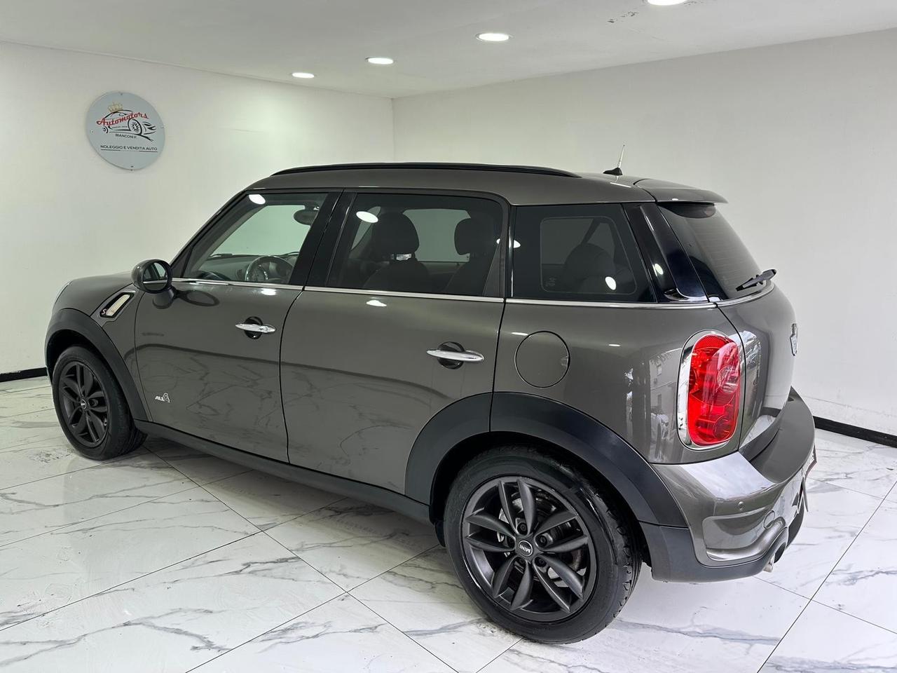 Mini Cooper Countryman 2.0 SD ALL4-GARANTITA-2011