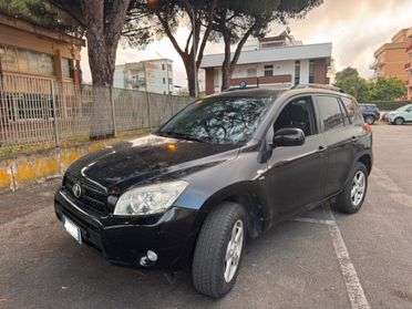 Toyota RAV 4 RAV4 2.2 D-4D 136 CV Luxury
