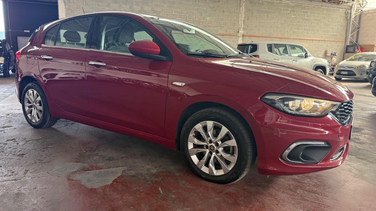 Fiat Tipo 1.6 Mjt S&S 5 porte Lounge