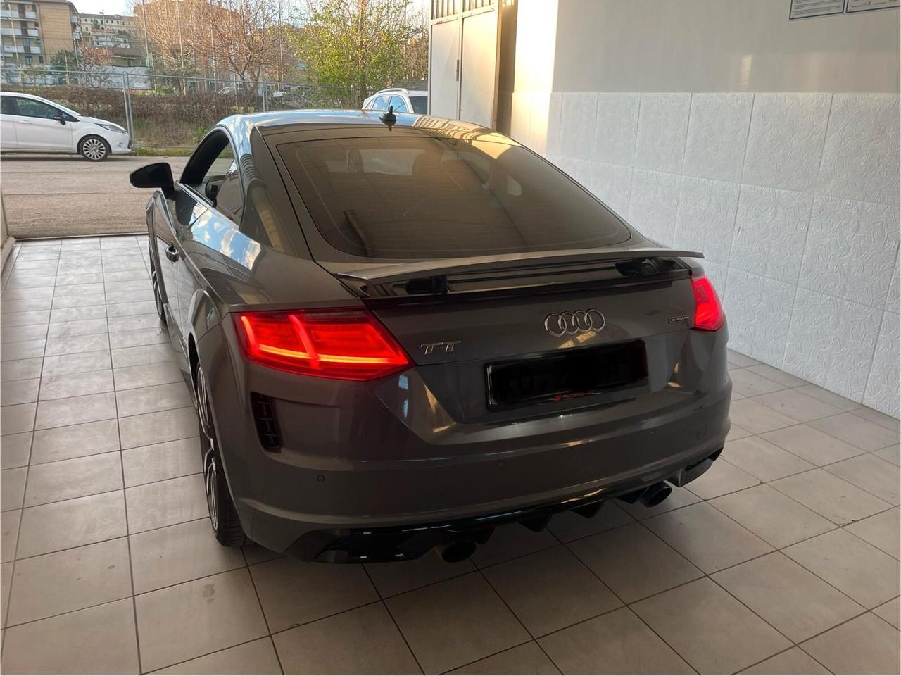 Audi TT Coupé 2.0 TFSI quattro S tronic line