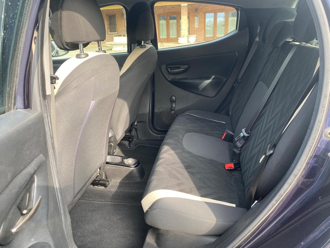 Lancia Ypsilon 1.2 69 CV 5 porte GPL Ecochic Opening Edition