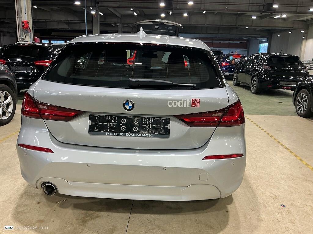 BMW 116D 6M. BUSINESS ADVANTAGE ( FARI LED - BMW DIGITAL COCKPIT - PDC - NAVI - MIRROR - CRUISE )