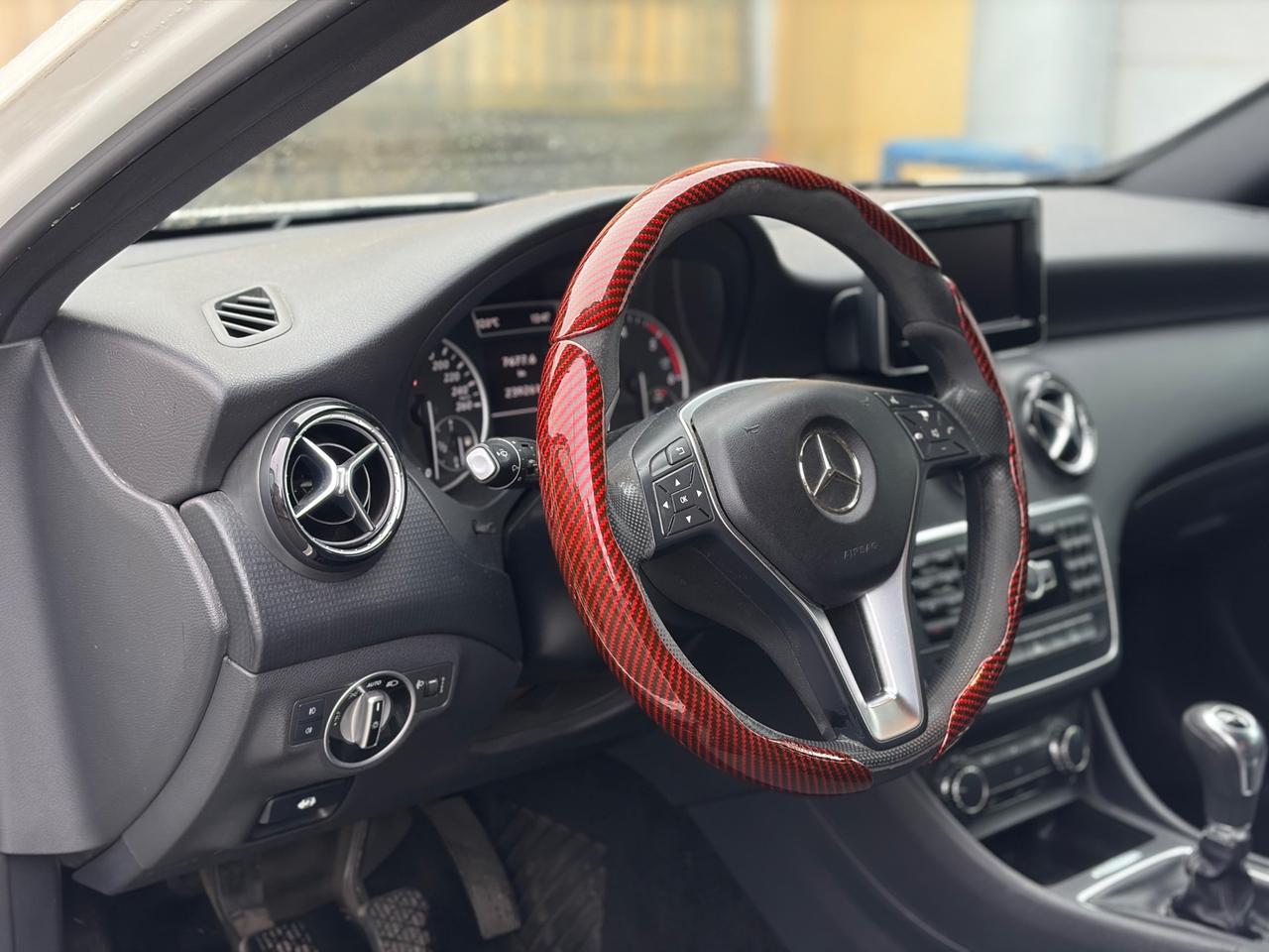 MERCEDES - BENZ A 200 CDI 136CV - 2013 MANUALE