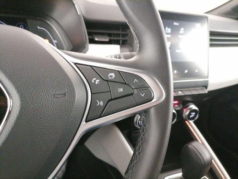 Renault Clio 1.6 E-Tech full hybrid Techno 145cv auto