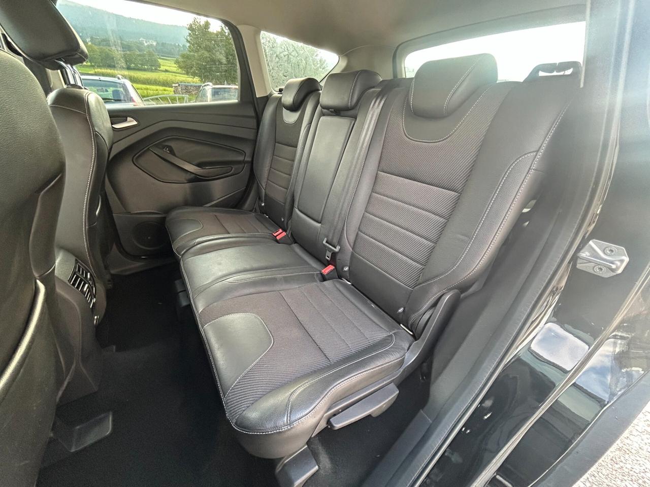 Ford Kuga 4x4 2.0 TDCI 150 CV S&S 4WD Titanium
