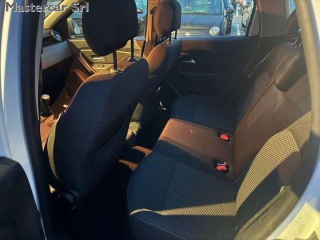 DACIA Duster II 2018 1.5 blue dci Comfort 4x4 - GG444RC