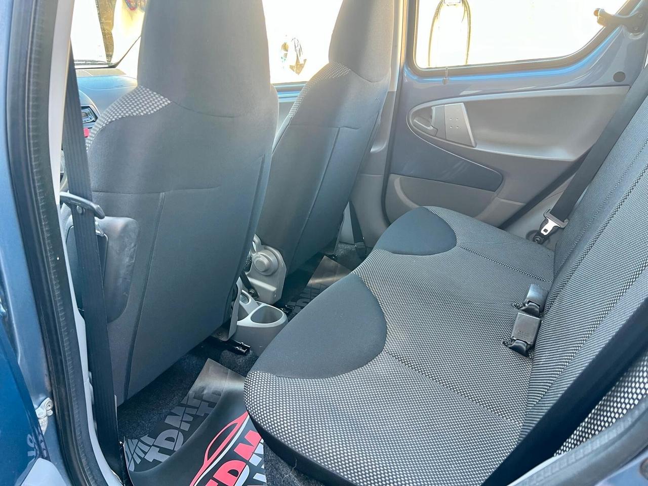 Toyota Aygo 1000 benzina ok neopatentati