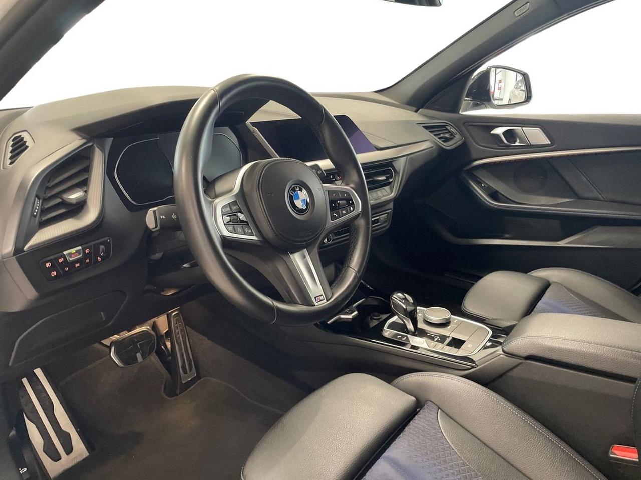 BMW Serie 1 F40 - 116d Msport auto