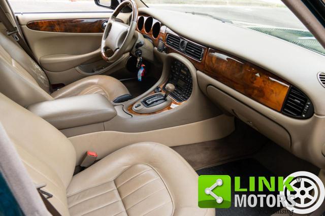 JAGUAR XJ8 3.2 V8 237CV Executive - 1998