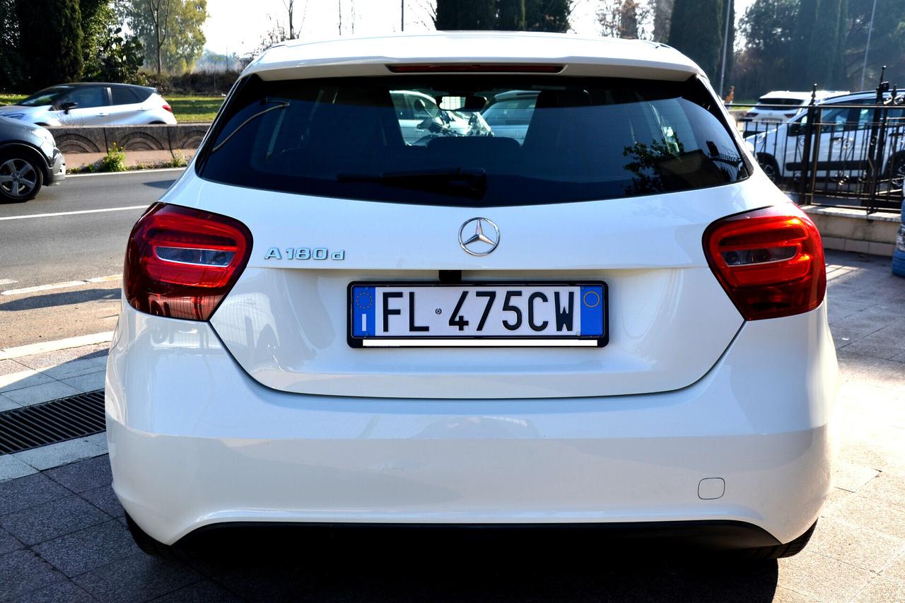 Mercedes-benz A 180 1.5 D 109CV 6M NAVI+PELLE+RCAM+CRUISE+CERCHI+EURO6