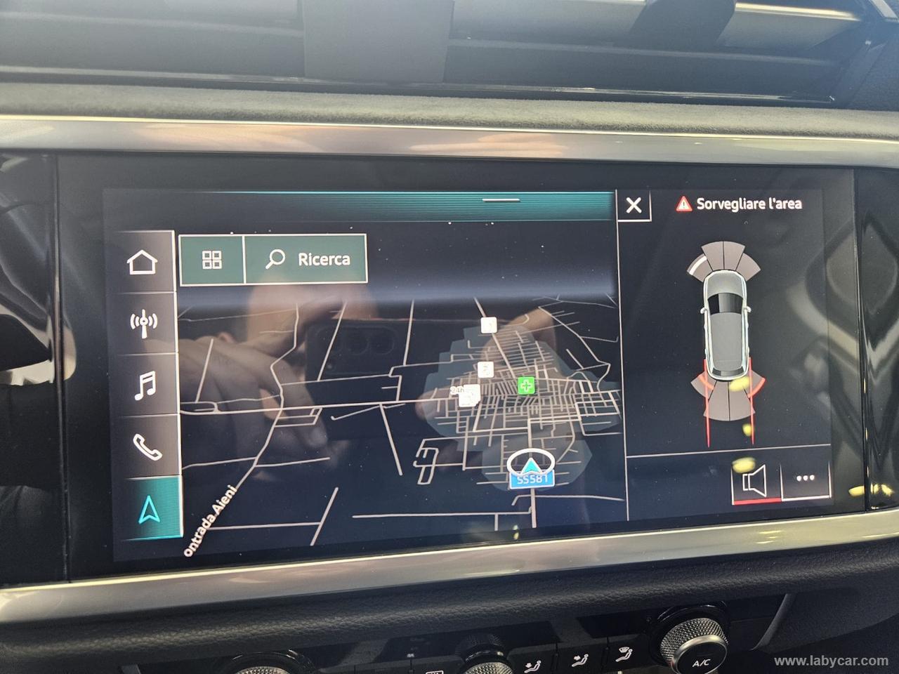 AUDI Q3 40 TDI quattro S tr. Business Adv.