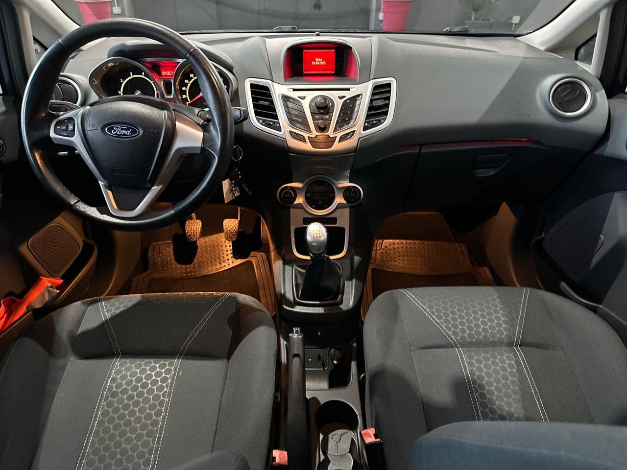 Ford Fiesta 1.4 5 porte Bz.- GPL Titanium