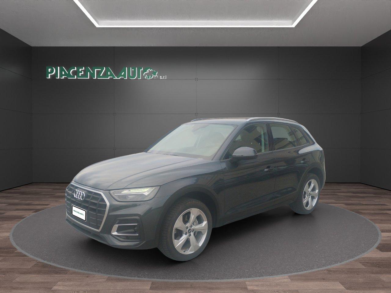 Audi Q5 40 2.0 tdi mhev 12V.quattro s-tronic.CERCHI 20